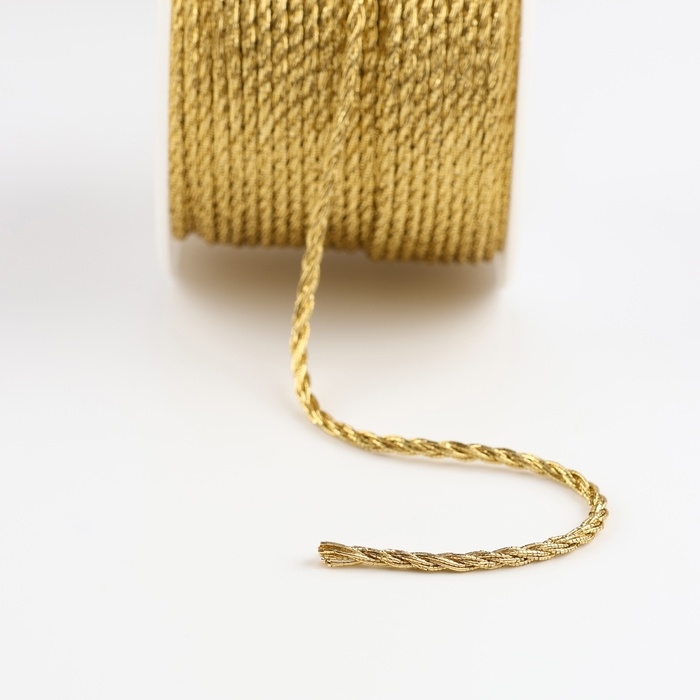 Нить для плетения, d = 2 мм, 25 &plusmn; 1 м, цвет золотой