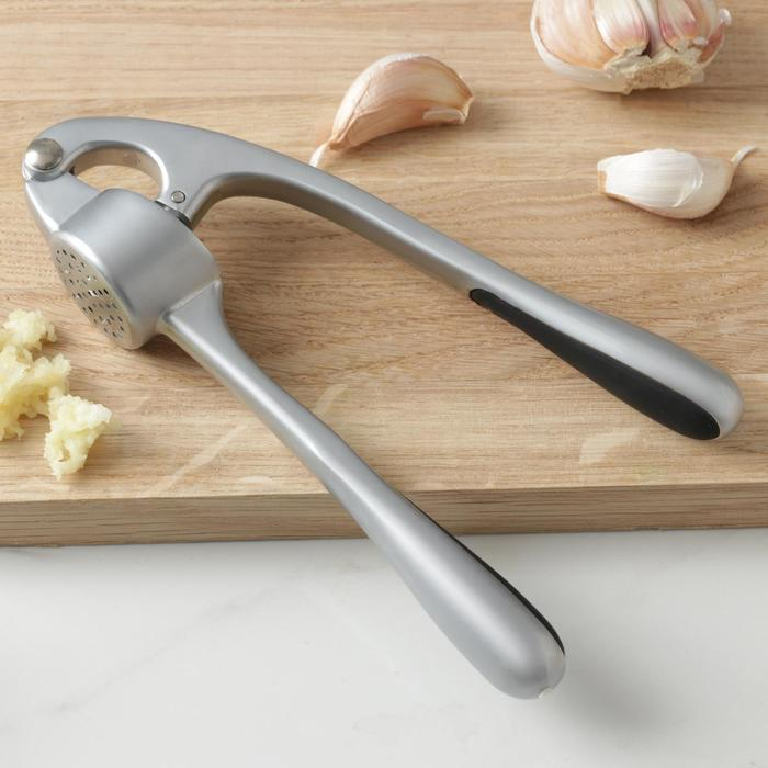 Пресс для чеснока Доляна &laquo;Идея&raquo;, 16,5 см