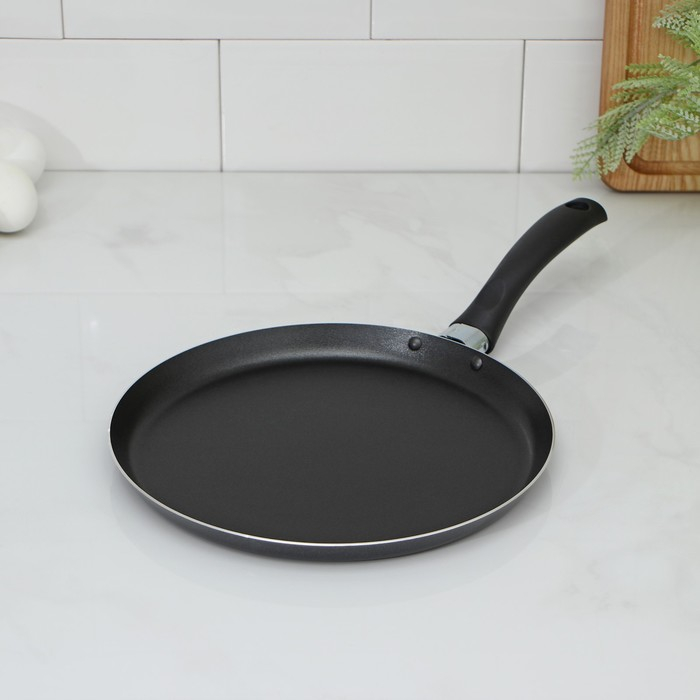 Сковорода блинная Blaze, d=25 см, пластиковая ручка, антипригарное покрытие, цвет красный Сковорода блинная Blaze, d=25 см, пластиковая ручка, антипригарное покрытие, цвет красный