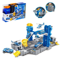 Парковка &laquo;Полиция&raquo;, в чемодане