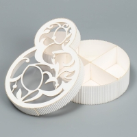 Коробка подарочная, кондитерская упаковка &laquo;8 марта&raquo; белая, 22 х 16 х 5 см