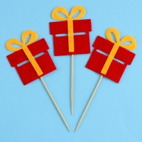 Новый год! Шпажки из фетра &laquo;Подарок&raquo;, набор 3 шт.