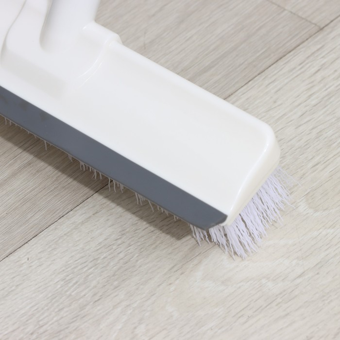 Щётка для подметания пола с водосгоном Доляна, черенок из нержавеющей стали, 28&times;6,5&times;117 см