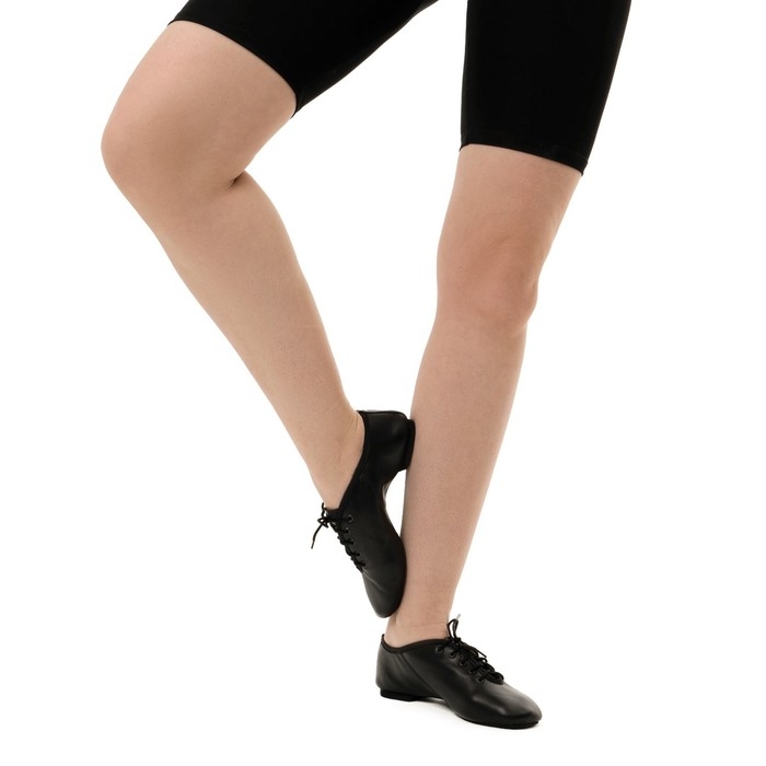 Джазовки низкие, натуральная кожа, длина по стельке 26 см, цвет чёрный