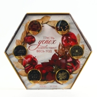 Подарочный набор &laquo;Новогодняя роскошь&raquo;: чай чёрный 50 г., крем-мёд 6 шт. x 30 г.