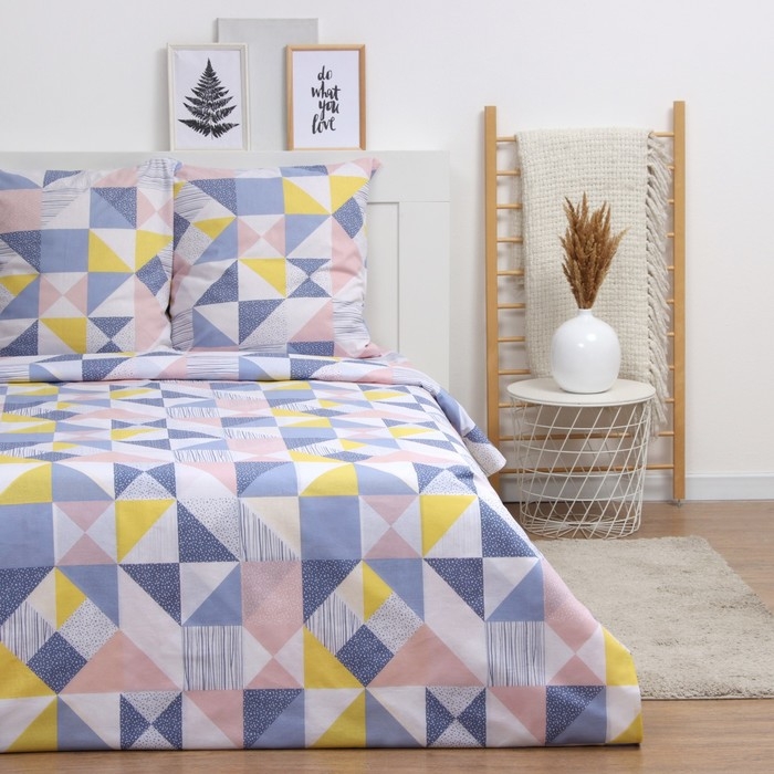 Постельное бельё LoveLife дуэт Постельное бельё LoveLife дуэт "Зазеркалье" 153х215см-2шт, 240х220см, 70х70см-2шт,100% хл, бязь, 125г/м2