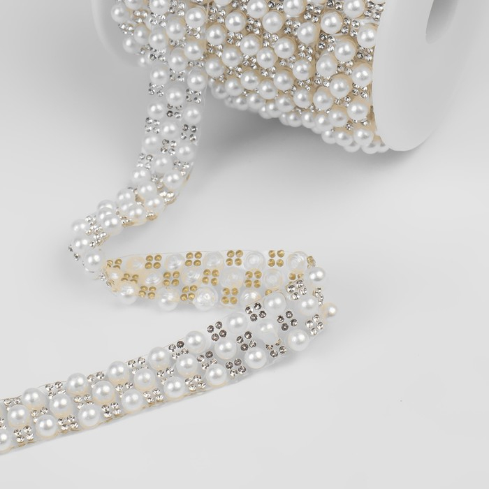 Стразы и бусины термоклеевые, ширина - 15 мм, 4,5 &plusmn; 0,5 м, цвет серебряный