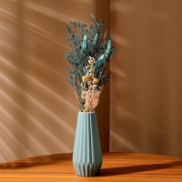 Букет из сухоцветов &laquo;Нежное послание&raquo;, 52 &times; 12 &times; 8 см