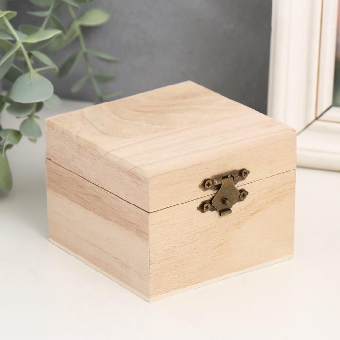 Шкатулка дерево для росписи квадрат 6,5х8,5х8,5 см Шкатулка дерево для росписи квадрат 6,5х8,5х8,5 см