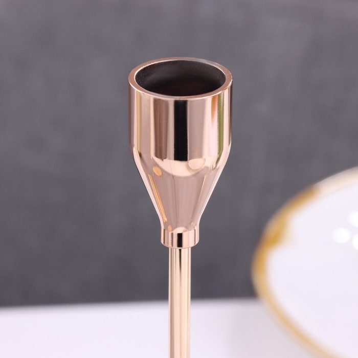 Набор из 3 подсвечников, металл, D=8 см H=24/29/34 см Набор из 3 подсвечников, металл, D=8 см H=24/29/34 см