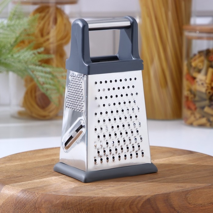 Тёрка четырёхгранная Доляна &laquo;Энергия&raquo;, 9&times;7&times;17 см, прорезиненное дно, цвет МИКС