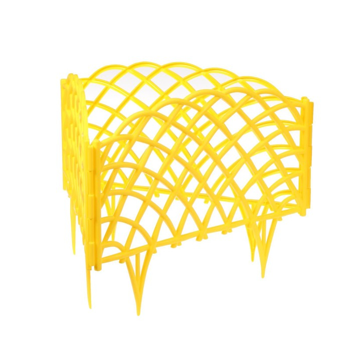 Ограждение декоративное, 34 &times; 270 см, 6 секций, пластик, жёлтое, &laquo;Диадема&raquo;