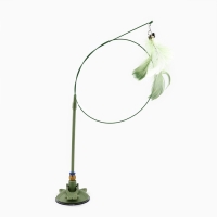 Игрушка дразнилка для кошек на присоске с пером &laquo;Котик&raquo;, зелёный, 94 см