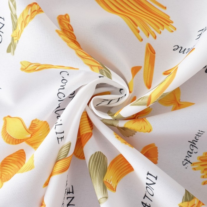 Скатерть &laquo;Доляна&raquo; Италия 140&times;180 см, 100% п/э