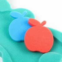 Подкладка для купания макси «Мишка», цвет зеленый, 55х30х6см Подкладка для купания макси «Мишка», цвет зеленый, 55х30х6см