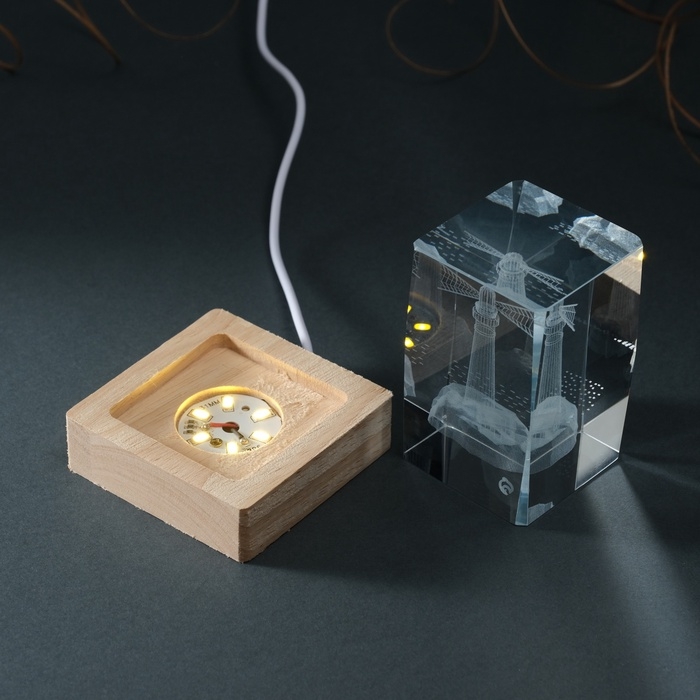 Сувенир стекло подсветка Сувенир стекло подсветка "Прямоугольник. Маяк" подставка дерево, USB 7х7х10