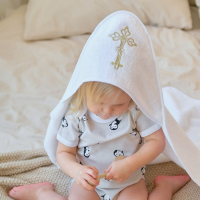 Полотенце крестильное с вышивкой 100% хлопок, 75 х 75 см Полотенце крестильное с вышивкой 100% хлопок, 75 х 75 см