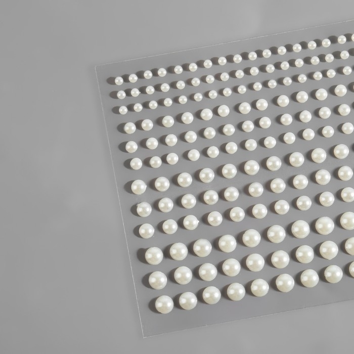 Жемчуг самоклеящийся, d = 3/4/5/6 мм, 165 шт на листе на листе, цвет белый Жемчуг самоклеящийся, d = 3/4/5/6 мм, 165 шт на листе на листе, цвет белый