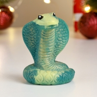 Новый год. Символ 2025. Набор в консервной банке "Золотой змей" черная, мыло + мочалка