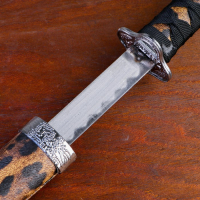 Сув. изделие катаны 3в1 на подставке, ножны кожзам, леопард шоко 47/70/89см Сув. изделие катаны 3в1 на подставке, ножны кожзам, леопард шоко 47/70/89см