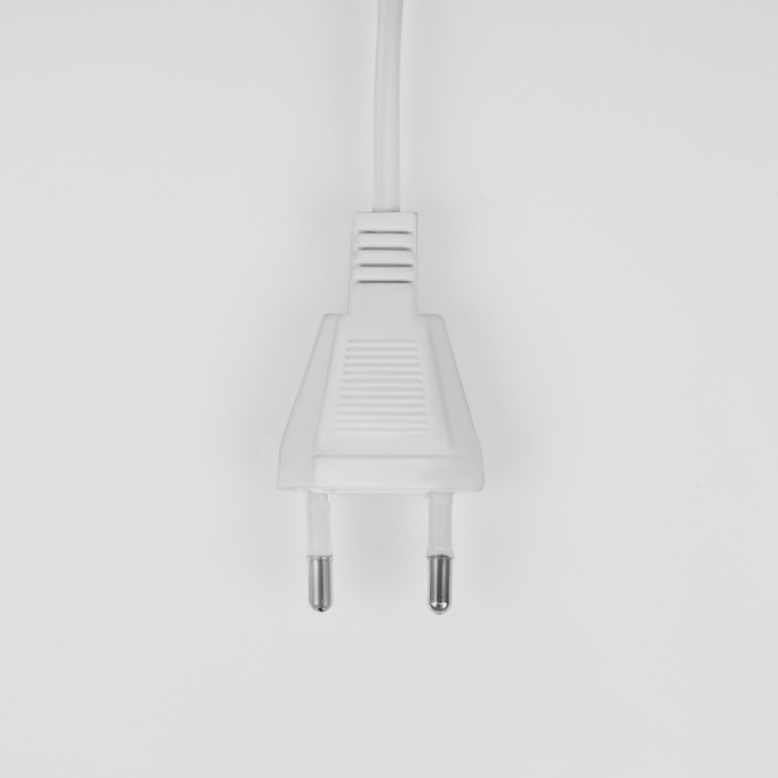 Световой прибор «Дед Мороз с шаром» 10 см, свечение RGB, 220 В Световой прибор «Дед Мороз с шаром» 10 см, свечение RGB, 220 В