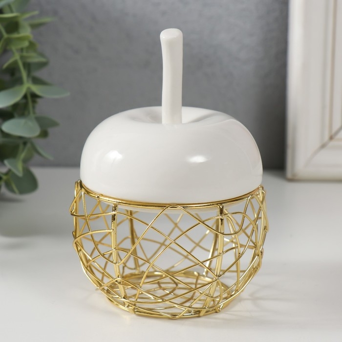 Шкатулка керамика, металл Шкатулка керамика, металл "Яблочко" белая 8,5х8,5х12 см