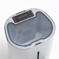 Умная автокормушка, контейнер 6 л, 3 кг сухого корма, функция записи голоса Умная автокормушка, контейнер 6 л, 3 кг сухого корма, функция записи голоса