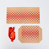 Коробка Самосборная "Горошек" крафт 15х15х15 см Коробка Самосборная "Горошек" крафт 15х15х15 см