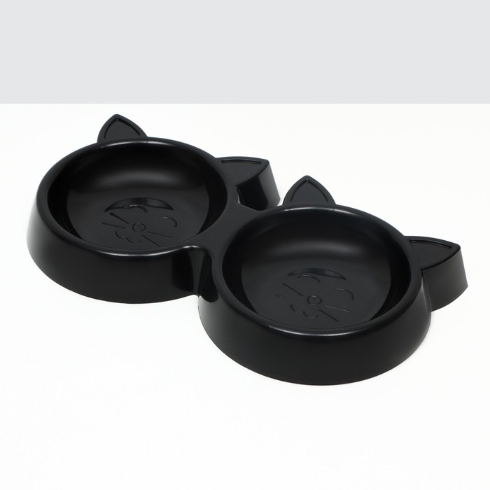 Миска пластиковая двойная Миска пластиковая двойная "Кошка" 27 х 14 х 3,5 см, черная