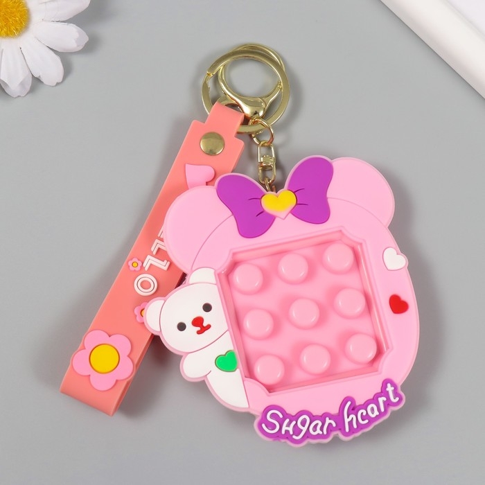 Брелок резина с карабином, ремешком антистресс+лабиринт Брелок резина с карабином, ремешком антистресс+лабиринт "Мишка" 1,5х9х9,5 см