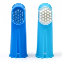 Набор щётка - напальчник и массажер для десен, микс цветов Набор щётка - напальчник и массажер для десен, микс цветов