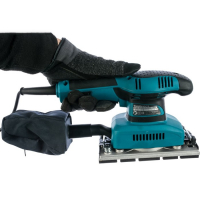 Вибрационная шлифмашина Makita BO3710, 190 Вт, 93х228 мм, 11000 об/м Вибрационная шлифмашина Makita BO3710, 190 Вт, 93х228 мм, 11000 об/м