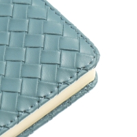 Ежедневник недатированный A5 136 листов кожзам deVENTE. Clair, твердая обложка с поролоном, перфорация, ляссе, блок 70, голубой