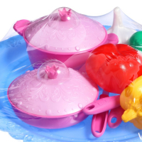 Набор овощей и кухонной посуды &laquo;Волшебная Хозяюшка&raquo;, 12 предметов на подносе