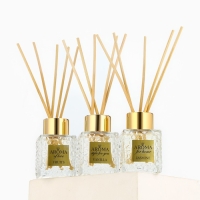 Диффузор ароматический палочки, ароматизатор для дома «Аромадиффузор: For home»,аромат ваниль, 50 мл. Диффузор ароматический палочки, ароматизатор для дома «Аромадиффузор: For home»,аромат ваниль, 50 мл.