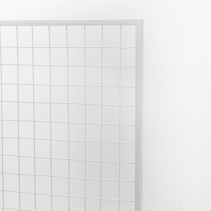 Сетка на колёсах, 80&times;150 см, размер ячейки 5,5&times;5,5 см, цвет белый