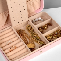 Органайзер для украшений &laquo;Шкатулка портативная&raquo;, 8 полос, 3 места, 14&times;21&times;4,5 см, цвет розовый