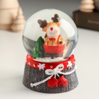 Сувенир полистоун водяной шар "Лосик в красном комбинезоне"  6,8х6,8х8,8 см