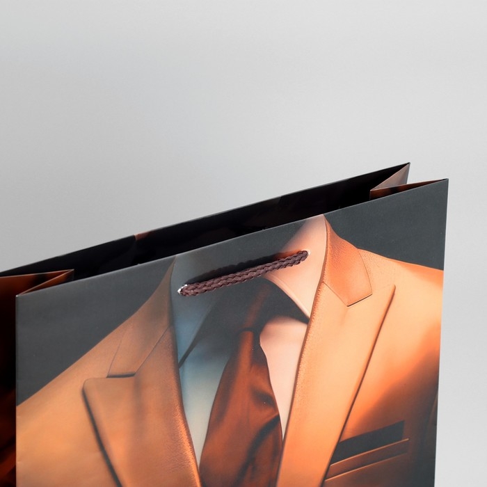 Пакет подарочный ламинированный, упаковка, &laquo;Лучшему&raquo;, L, 28 х 38 х 9 см