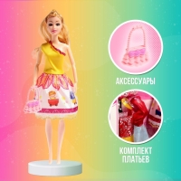 Кукла-модель шарнирная &laquo;Наташа&raquo; с набором платьев