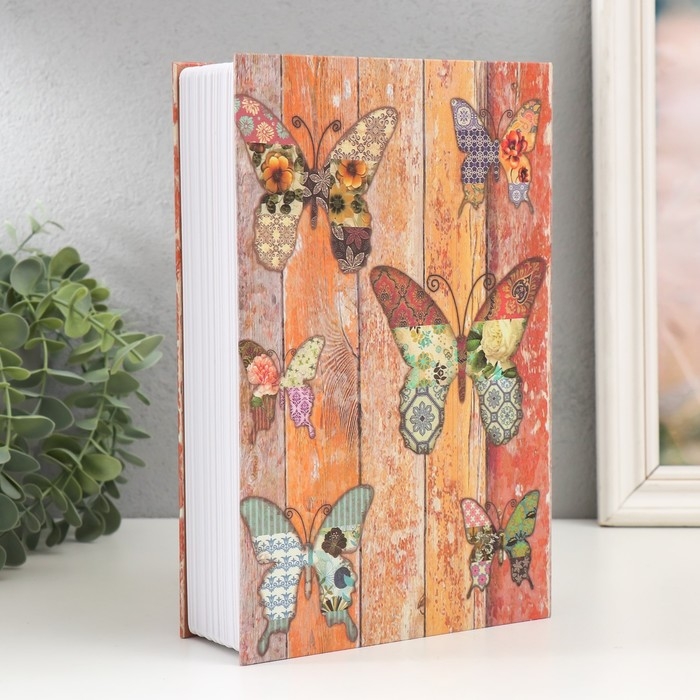 Шкатулка сейф книга пластик, металл Шкатулка сейф книга пластик, металл "Бабочки пэчворк" 5,5х15,5х24 см