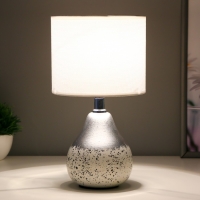 Настольная лампа "Лиана" Е14 40Вт бело-серебристый 15х15х28 см