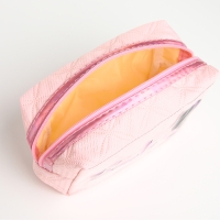 Косметичка на молнии, цвет розовый Косметичка на молнии, цвет розовый