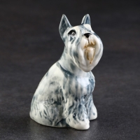 Статуэтка фарфоровая "Миттельшнауцер серый", 8х5,5х4 см, авторская роспись Статуэтка фарфоровая "Миттельшнауцер серый", 8х5,5х4 см, авторская роспись