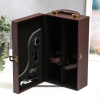 Шкатулка дерево, кожзам для 2 бутылок "Стёганная клетка" 4 предмета 34,5х19,5х12 см Шкатулка дерево, кожзам для 2 бутылок "Стёганная клетка" 4 предмета 34,5х19,5х12 см