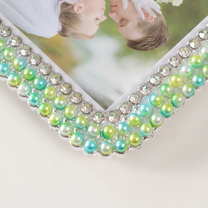 Фоторамка пластик 10х15 см Фоторамка пластик 10х15 см "Зелёно-голубой жемчуг стразы" закруглённые углы 1,8х12,5х17,5 см 10527