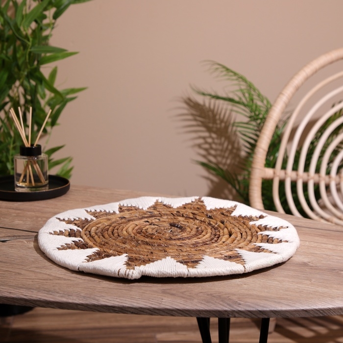 Коврик плетёный круглый 38 см Коврик плетёный круглый 38 см