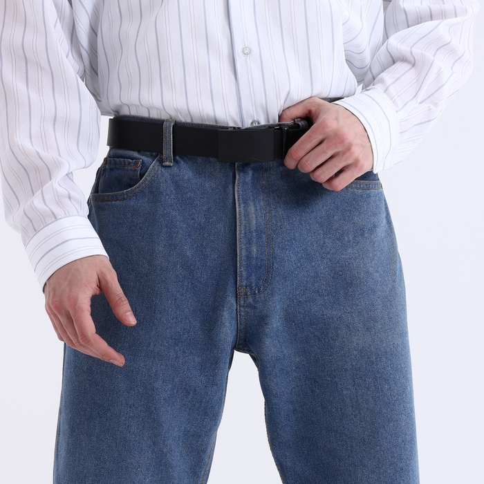 Ремень мужской, ширина 4 см, автомат, пряжка металл, цвет чёрный Ремень мужской, ширина 4 см, автомат, пряжка металл, цвет чёрный