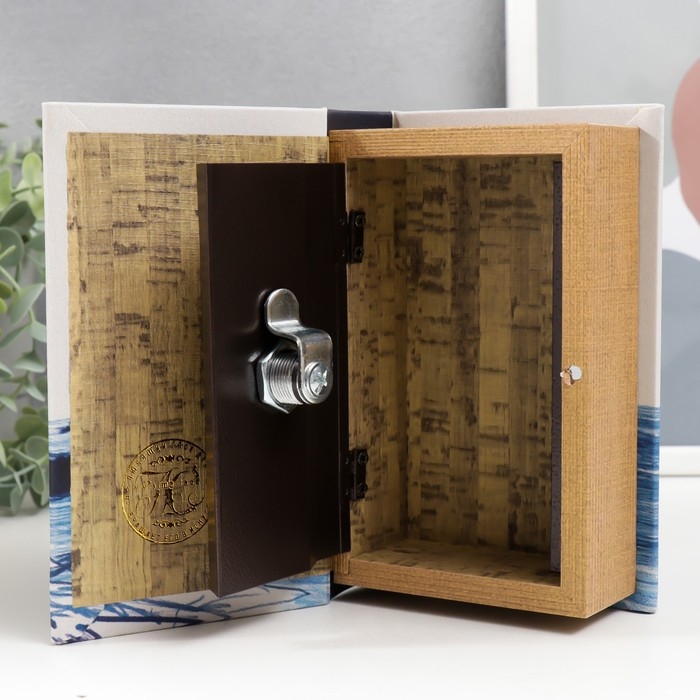 Сейф-книга дерево кожзам Сейф-книга дерево кожзам "Океан" 17х11х5 см