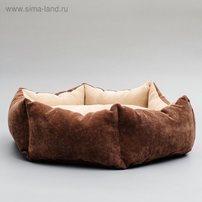 Лежанка шестиугольная, 52 х 50 х 15 см, микровельвет, микс